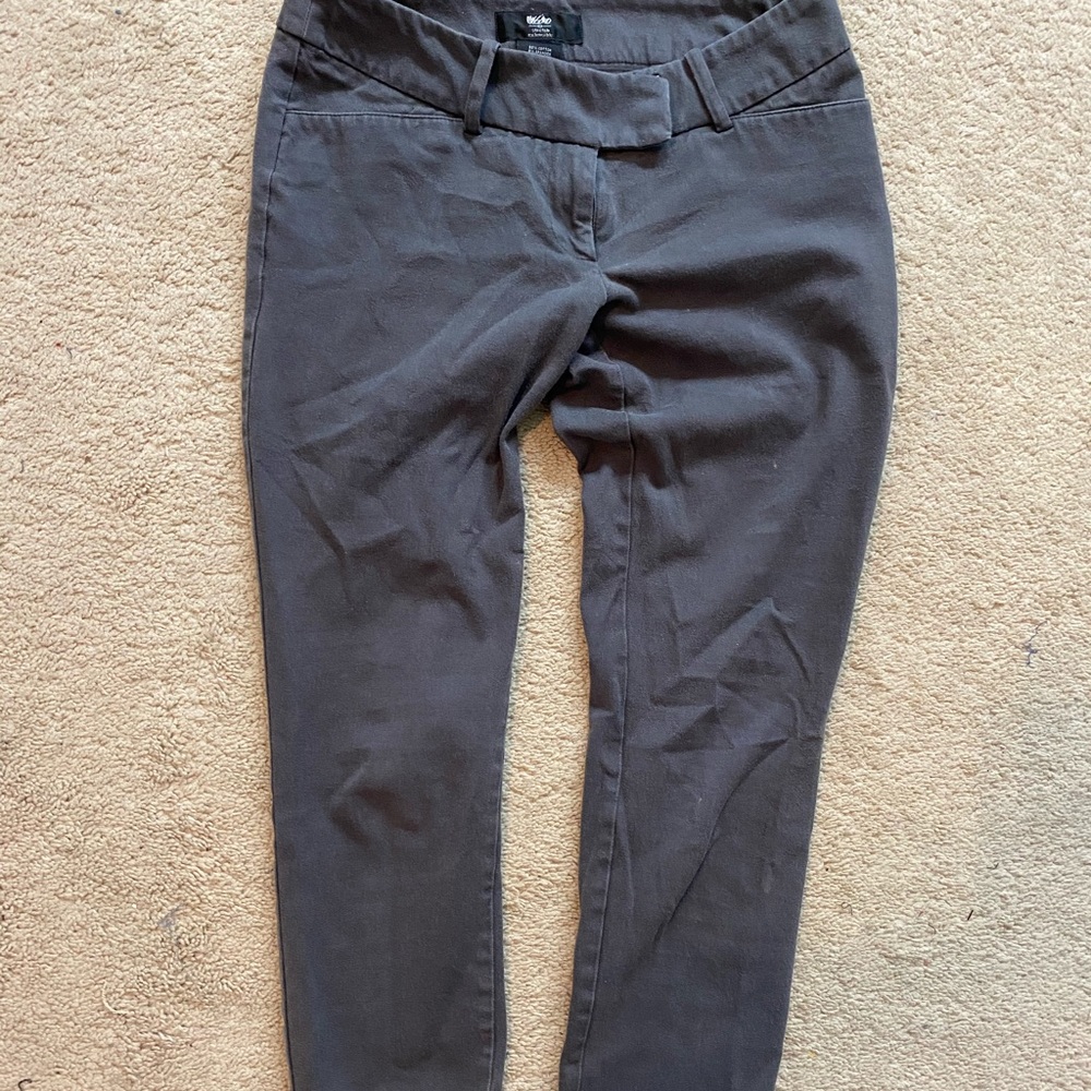 Grey pants - Picture 3 of 3